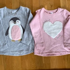 Girls fleece sweatshirts - size 4/5